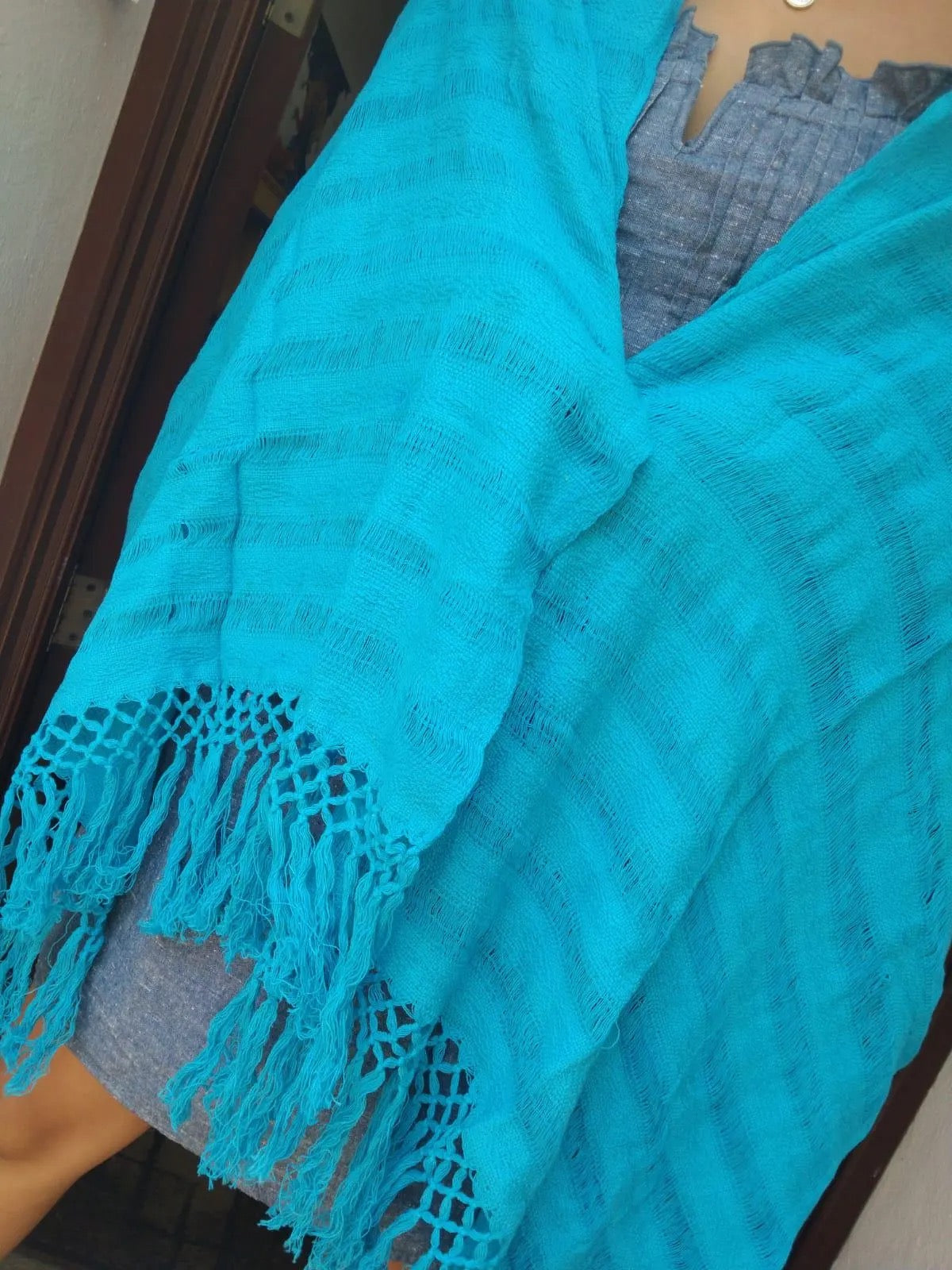 Rebozo Azul Cielo – Tejido en Telar de Pedal con Flecos, 100% Algodón
