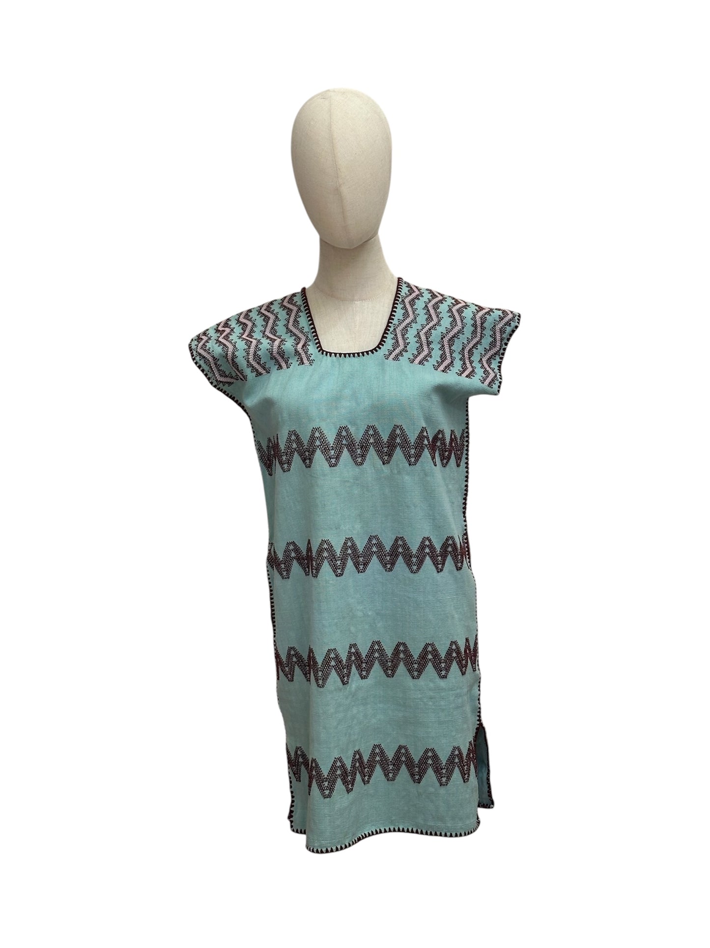 Huipil verde menta corto con brocado zigzag – Telar de cintura Oaxaca