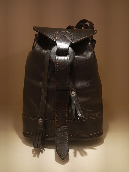 Mochila de Cuero Pespunte