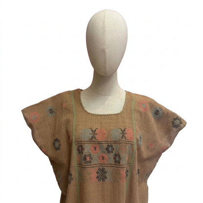 Huipil Artesanal de Tintes Naturales – Elegancia y Tradición Mexicana
